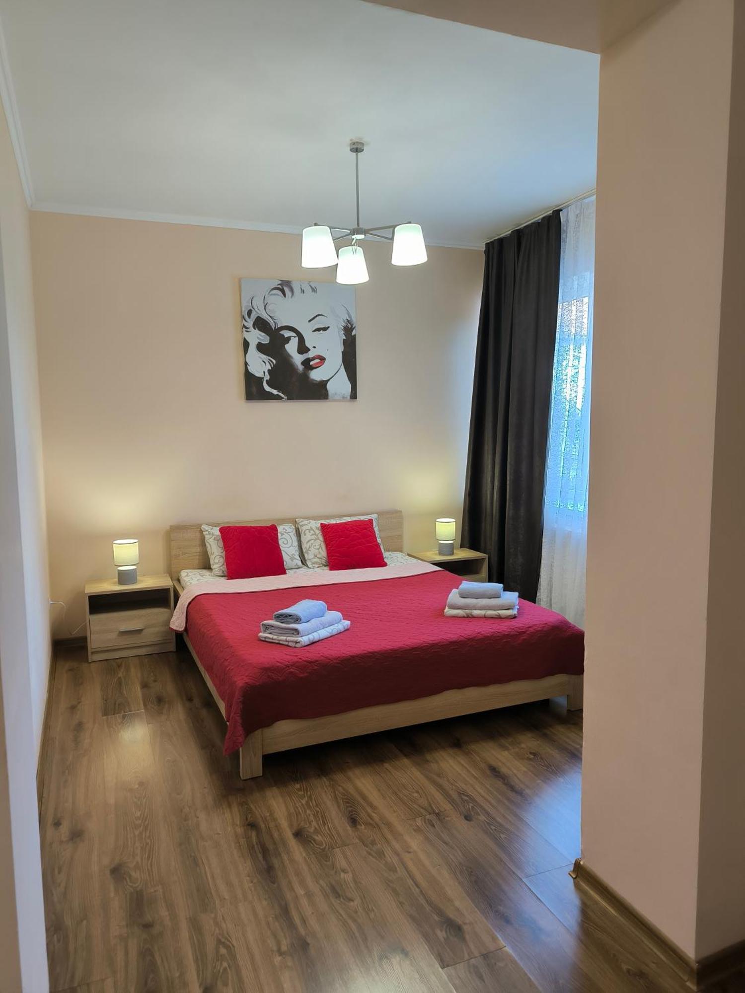 Apartments Domovik Мостова 5 Кв 37 Mukačevo Exteriér fotografie